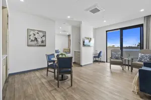 Estia Health Cleveland_017_premium-suite.jpg