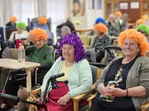 Coolaroo - crazy hair day1.jpg