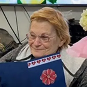 Copy of Coolaroo resident 200821-teal-card_144x144-WEB.jpg