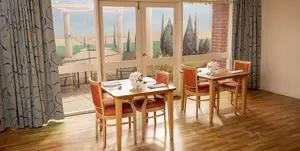 Toorak Gardens-230330-ESTIA-3034-carousel_1016x512-WEB.jpg