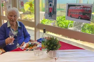 EH Toorak Gardens British-lifestyle_1016x677-WEB.jpg