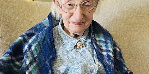 <p>June Cochrane – Toorak Gardens</p>